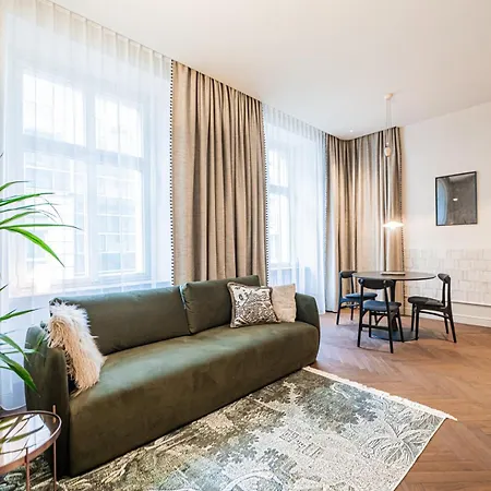 Kielbasnicza ~ 150m Main Square ~ Self Check-in 20h Appartement